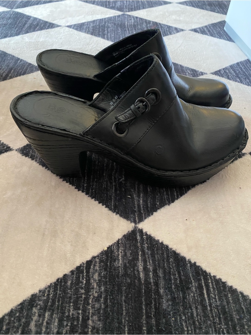 Born clog, Black Leather Slip-On Mules - Comfortable Everyday Women’s Shoe